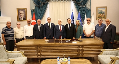 POSOF BELEDİYE BAŞKANI BURSA'DA YAŞAYAN HEMŞERİLERİYLE HASRET GİDERDİ
