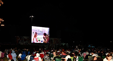 BAŞKENTTE “YILDIZLARIN ALTINDA YEŞİLÇAM GECELERİ” DEVAM EDİYOR