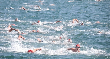 KITALARARASI TEK YÜZME YARIŞINA İBB’DEN TAM DESTEK