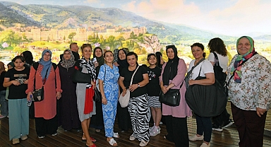 Osmangazililer İlçenin Tarihi ve Kültürel Yerlerini Yakından Tanıyor