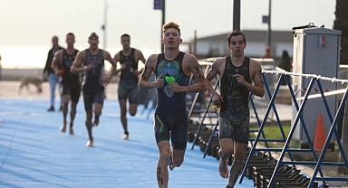 Mudanya Triatlonu'na Rekor Katılım 