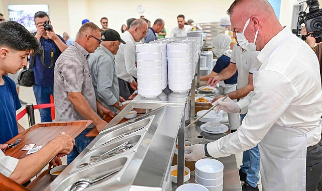 Karacabey Belediyesi’nden Öğrenci ve Hastalara Ücretsiz Ulaşım Desteği