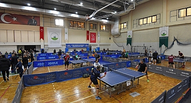 Ulusal Veteran Masa Tenisi Turnuvası Sona Erdi