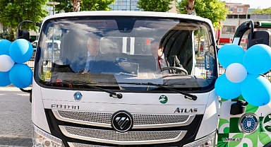 Büyükşehir’den Studeniçani Belediyesi’ne çöp kamyonu desteği