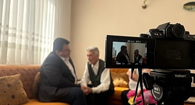 CHP’li Hasan Öztürk’ten Anlamlı Ziyaret: 101 Yaşındaki Hüseyin Ertürk’le Siyaset, Göç ve Demokrasi Üzerine Duygusal Sohbet