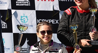 Dünyadaki ilk ve tek engelli ralli pilotu Kübra'dan yeni başarılar