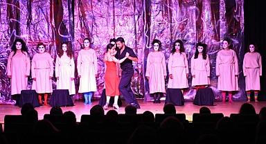 Hiç Kimsenin Hikayesi’ oyunu Osmangazi’de sahnelendi