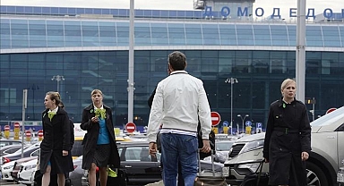 Rusya'da peş peşe uçuş iptalleri: Ukrayna'nın İHA saldırıları hava trafiğini durdurdu