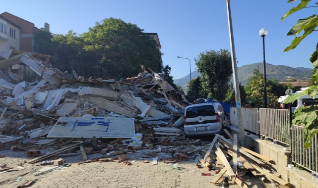 Balıkesir'de depremin yaralarını birlikte sardık