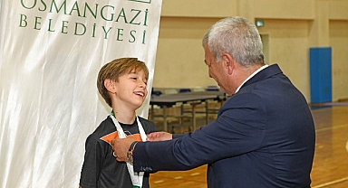 Minik raketler Osmangazi’de kıyasıya mücadele etti