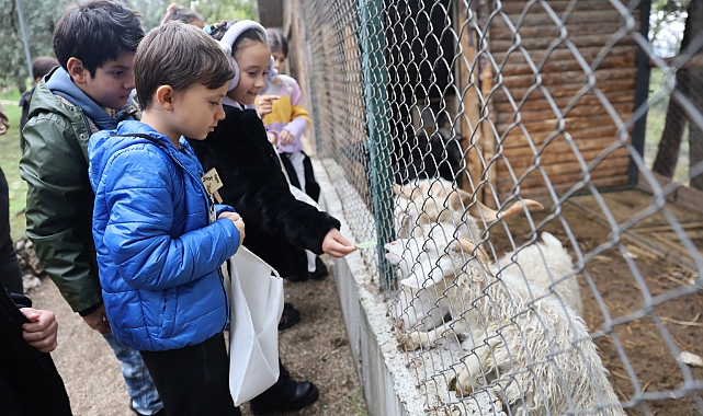 Minik kaşifler Leylek Göl Evi'nde