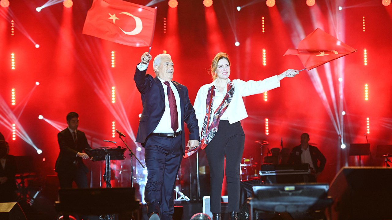 Hep birlikte Cumhuriyet Bayramı'na