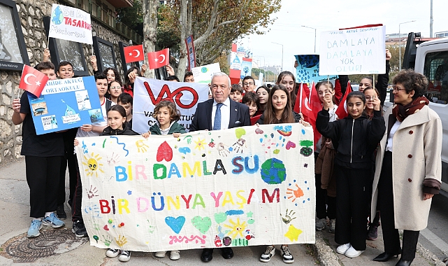 NİLÜFERLİ ÇOCUKLARDAN “GELECEK” İÇİN ANLAMLI YÜRÜYÜŞ