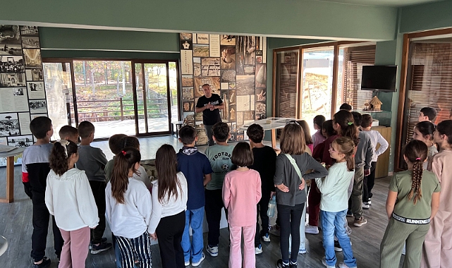 Öğrenciler, Arkeopark’ta arkeolojiyi tanıyor