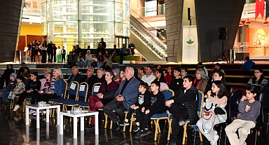 Osmangazi’de Atatürk Sevgisi Perdeye Yansıdı