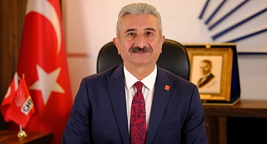 CHP Bursa İl Başkanı Nihat Yeşiltaş’tan yeni yıl mesajı: Karanlık dönemi birlikte aşacağız