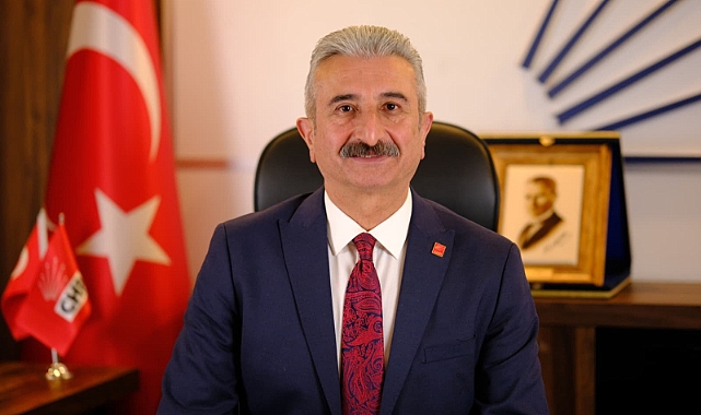 CHP Bursa İl Başkanı Nihat Yeşiltaş’tan yeni yıl mesajı: Karanlık dönemi birlikte aşacağız