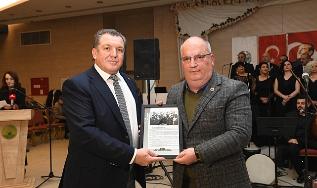 Osmangazi Belediyesi Gönüllere Dokunan Bir Geceye İmza Attı