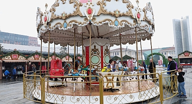 Yeni Yıl Heyecanı Osmangazi Meydanı’nda Yaşanıyor