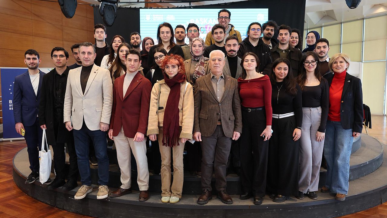 Başkan Bozbey, gençlerle geleceği konuştu