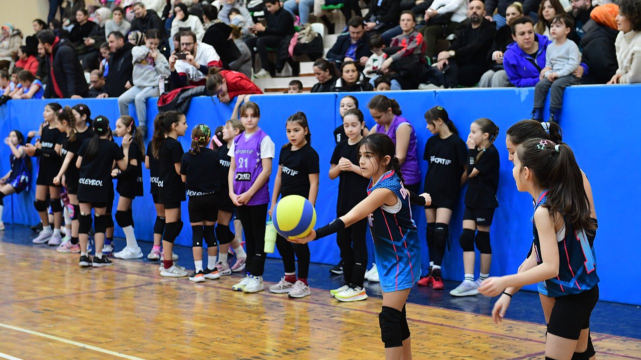 Başkan Erkan Aydın 700. Yılın İlk Spor Etkinliğini Başlattı