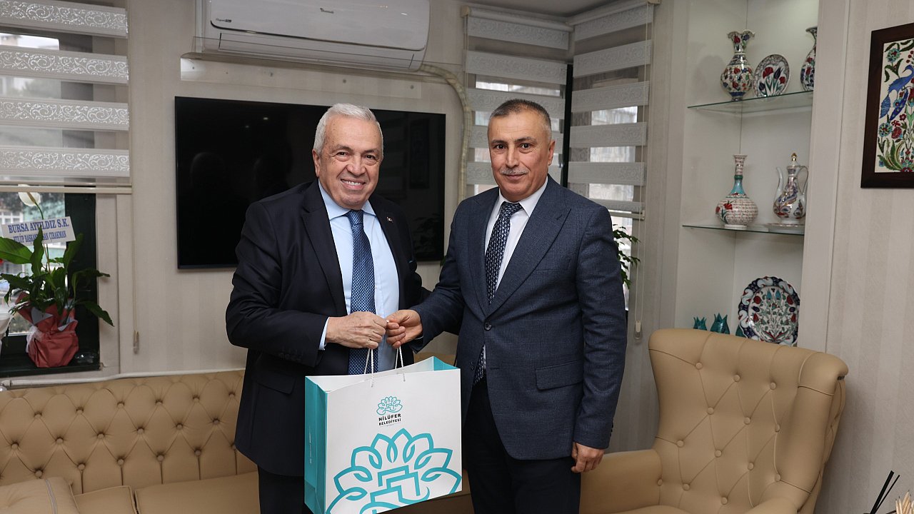 Başkan Şadi Özdemir’den İl Milli Eğitim Müdürü Gürhan Çokgezer’e ziyaret