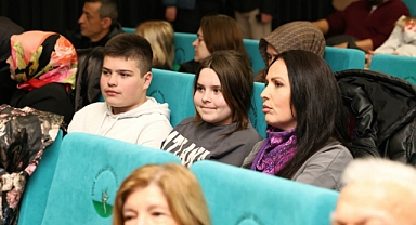 Nâzım Hikmet Doğumunun 124’üncü Yılında Osmangazi’de Anıldı 