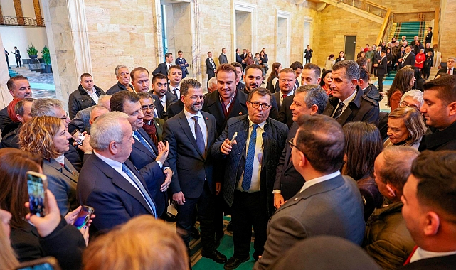 NİLÜFER’İN YATIRIMLARINA CHP GENEL BAŞKANI ÖZEL’DEN TEMEL ATMA SÖZÜ