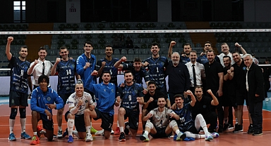 BURSA BÜYÜKŞEHİR BELEDİYESPOR, GAZİANTEP GENÇLİK'İ 3-1'LE GEÇTİ