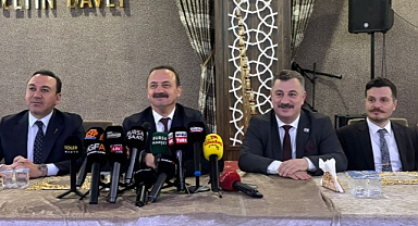 Bursa'da İftar Sofrasında Verilen Mesajlar