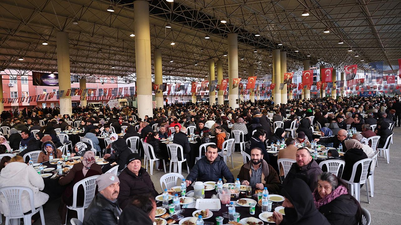 BURSA’DA RAMAZAN’IN BEREKETİ PAYLAŞTIKÇA ÇOĞALDI