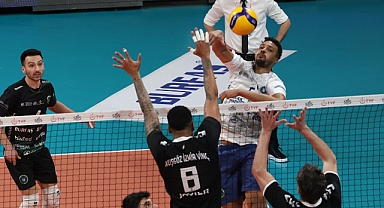 BÜYÜKŞEHİR'İN EFELERİ PLAY-OFF'U GARANTİLEDİ