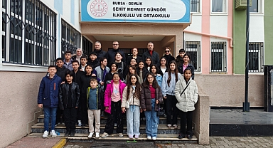 GEMLİK’TE SU TASARRUFUNA DİKKAT ÇEKEN “SUYUN DOĞADAN ÇEŞMEYE YOLCULUĞU” ETKİNLİĞİ