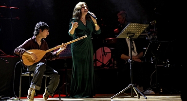 Serenad Bağcan ile 'Caz Pazarı’
