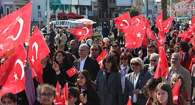 MUDANYA’DA 23 NİSAN COŞKUSU SINIRLARI AŞTI