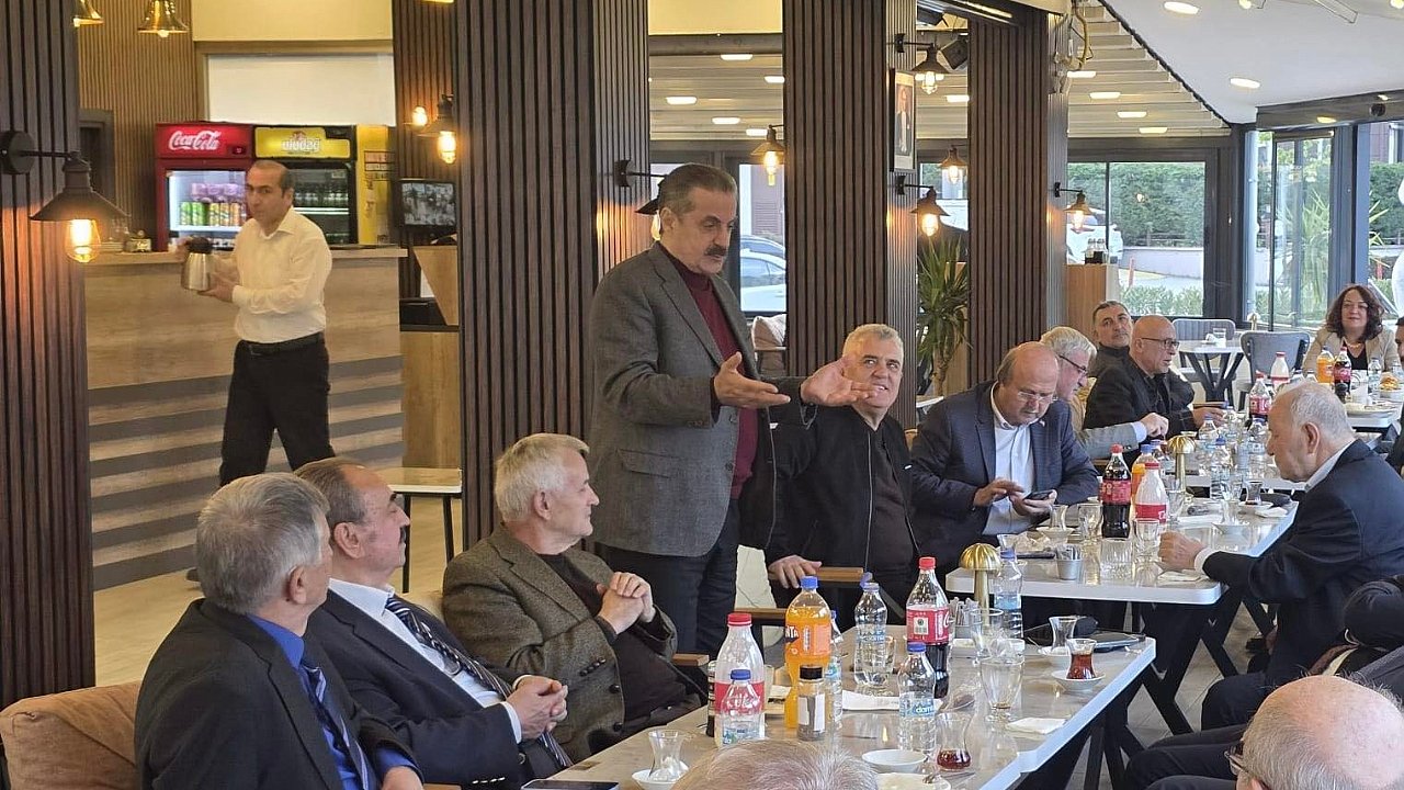 TÜRK PARLAMENTERLER DERNEĞİ BURSA ŞUBESİ AYLIK TOPLANTISINI COFFEEMOOD'DA GERÇEKLEŞTİRDİ