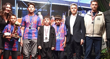 Gümüşpınar’da Bayram Coşkusu Binleri Buluşturdu: Futbol Turnuvasından Muhteşem Konsere Uzanan Unutulmaz Gece