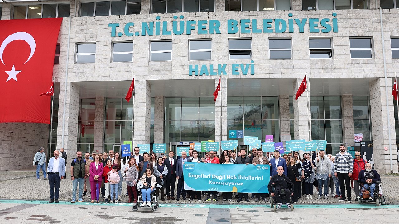 Nilüfer’de sloganlar engelleri aşmak için yükseldi
