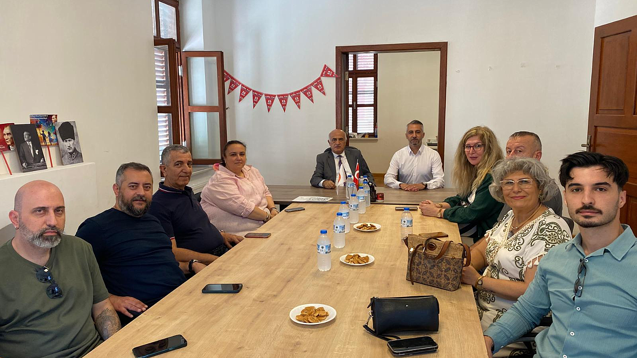 Gemlik Kaymakamı Canbaba’dan Gemlik Kent Konseyi’ne Hayırlı Olsun Ziyareti