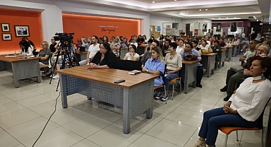 İnci Aral Nilüfer’de okurlarıyla buluştu