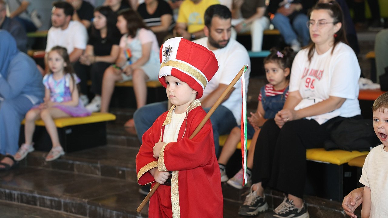 Anasayfa Haberler Aşure bereketi Yenişehir'e taşındı HABERLER Aşure bereketi Yenişehir'e taşındı