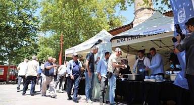 Aşure bereketi Yenişehir'e taşındı