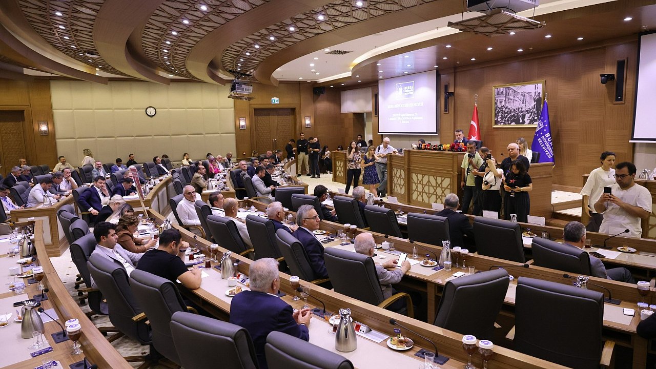 Bursa’nın geleceğine yön verecek iki kritik proje Mecliste sunuldu
