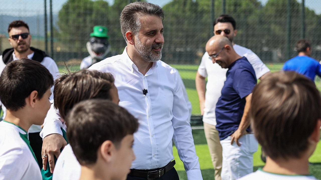 Büyükşehir'den Bursaspor'un geleceğine yatırım
