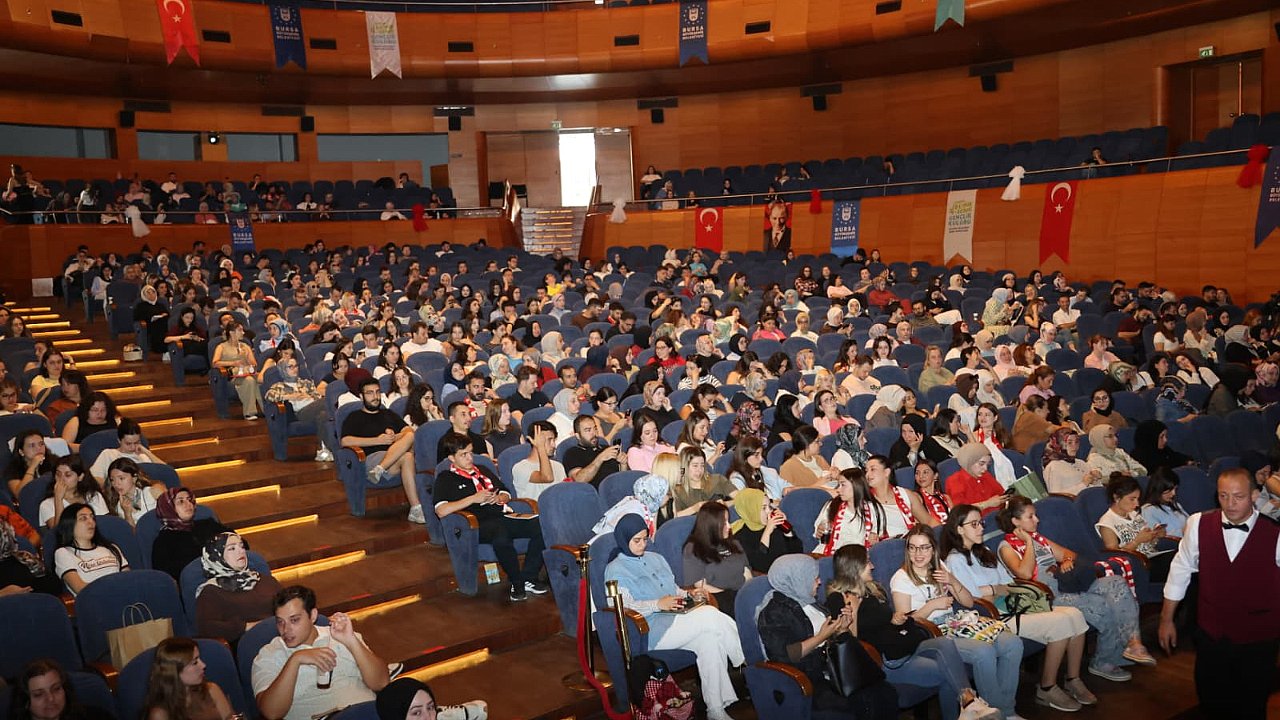 Gençler KPSS hazırlığında da yalnız değil