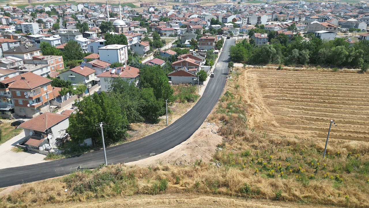 İnegöl'de Zambak Caddesi yenileniyor