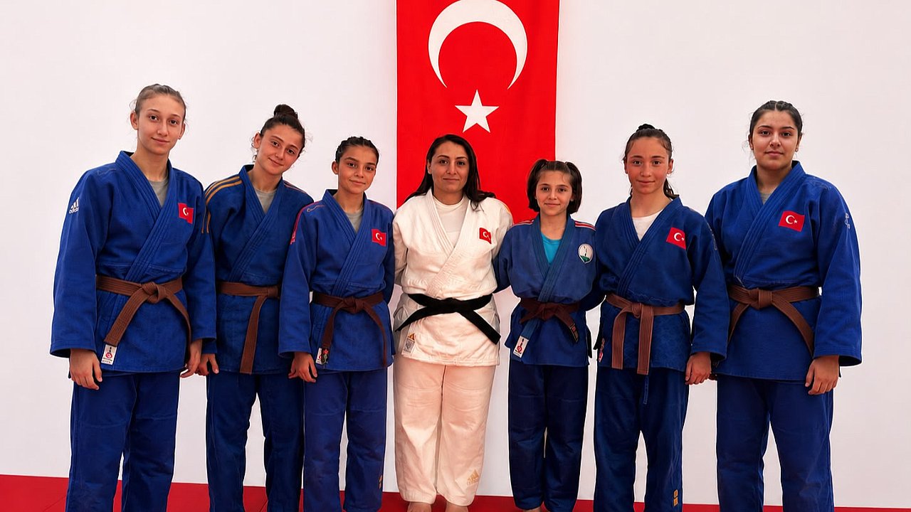 Osmangazi'nin Milli Judocuları Avrupa Kupası'nda